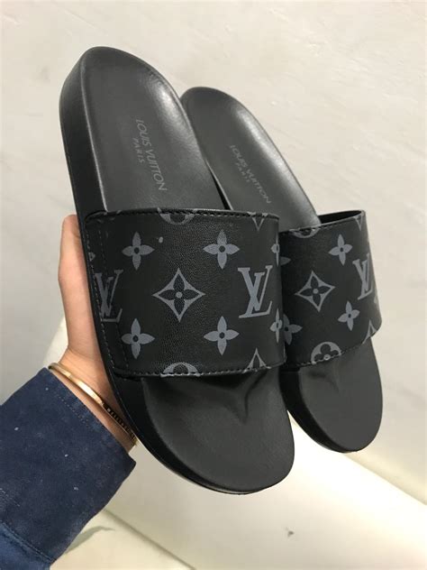 louis vuitton chanclas